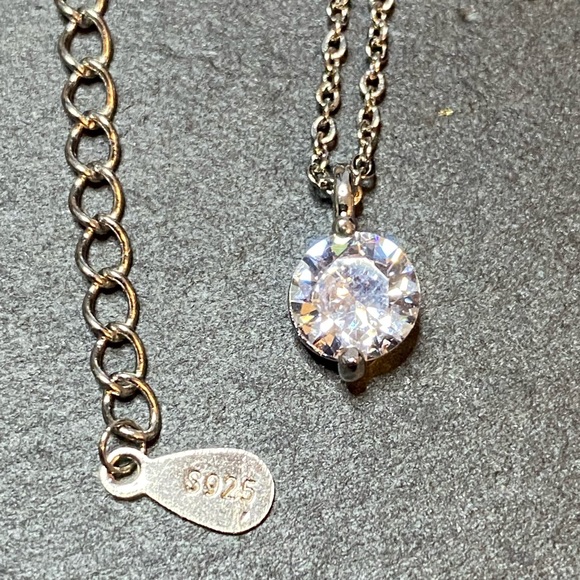 Sterling silver solitaire CZ necklace 💎💕 - Picture 2 of 5